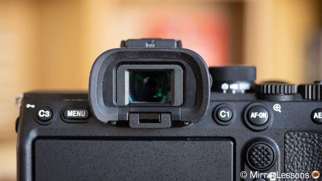 Sony A7 IV viewfinder
