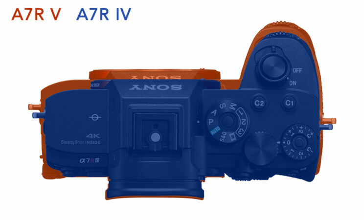 Size difference between the A7R IV and A7R V, view from the top