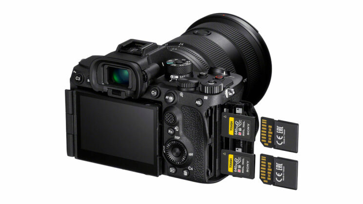Card options on the A7R V